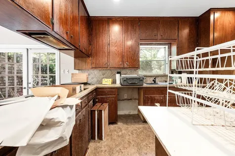 2401 Flora/cr 422 Road Alvin TX 77511