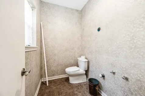 2401 Flora/cr 422 Road Alvin TX 77511