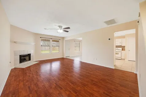 8211 Scarlet Tanager Drive Humble TX 77396
