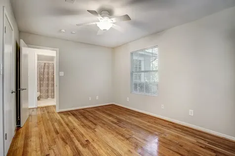 1516 Story Street Houston TX 77055