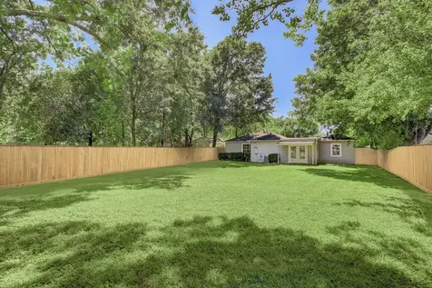 1516 Story Street Houston TX 77055