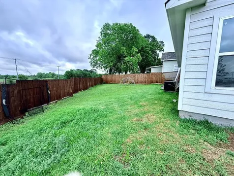 810 Brown Street Brenham TX 77833