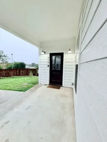 810 Brown Street Brenham TX 77833