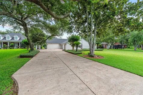 4815 Diamond Springs Drive Missouri City TX 77459