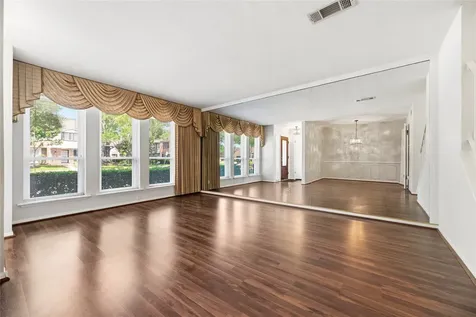 1310 Country Place Drive Houston TX 77079