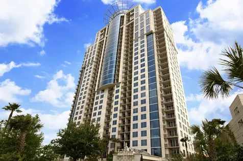 3333 Allen Parkway 1905 Houston TX 77019
