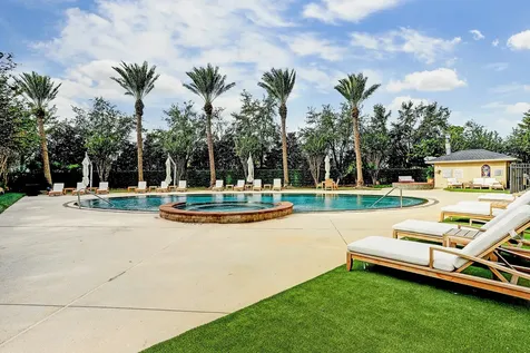 3333 Allen Parkway 1905 Houston TX 77019