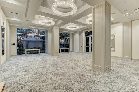 3333 Allen Parkway 1905 Houston TX 77019