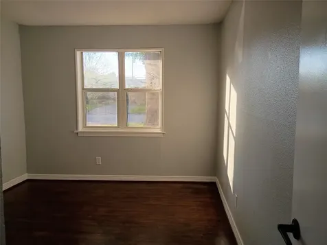 811 Loper Street Houston TX 77017