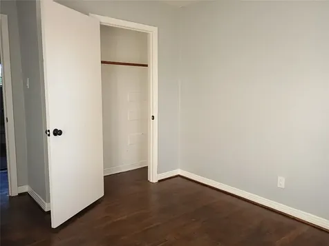811 Loper Street Houston TX 77017