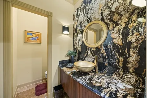 1524 Travis Street Columbus TX 78934