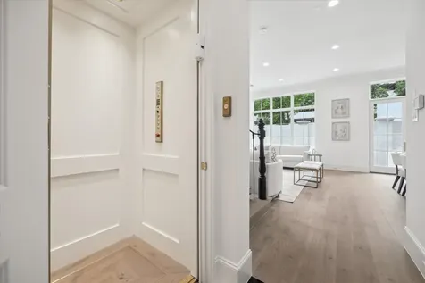 27 Wentworth Place Lane Houston TX 77027