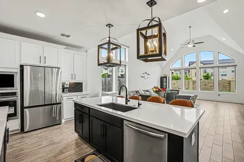 6035 Churchill Springs Lane Fulshear TX 77441