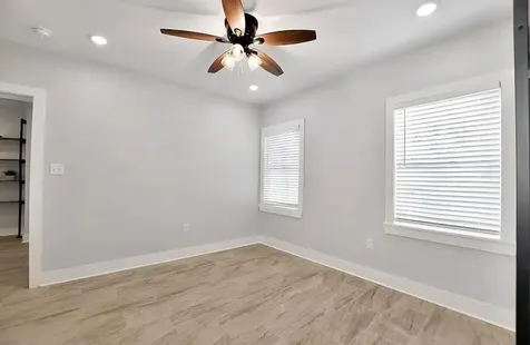 1606 Avenue L Galveston TX 77550