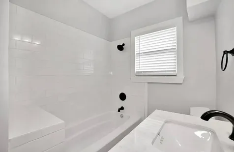 1606 Avenue L Galveston TX 77550