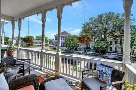 1606 Avenue L Galveston TX 77550