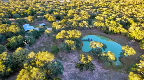 413 Private Road 1051 Hallettsville TX 77964