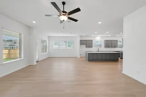 1408 Florecer Lane Magnolia TX 77354