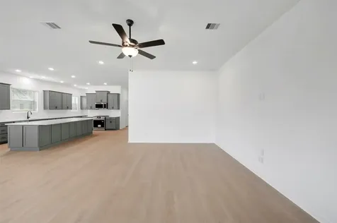 1408 Florecer Lane Magnolia TX 77354