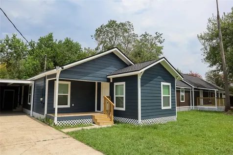621 North Street Crosby TX 77532