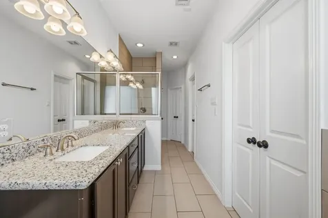 617 W 24th Street Houston TX 77008