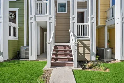 617 W 24th Street Houston TX 77008