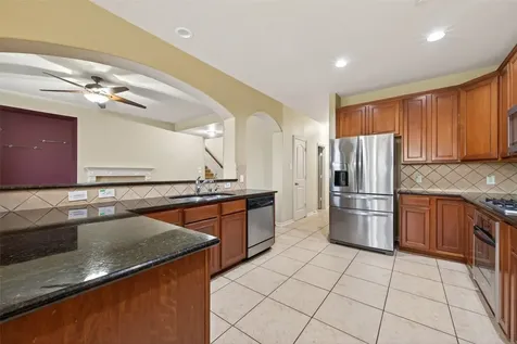 5215 Field Briar Lane Sugar Land TX 77479
