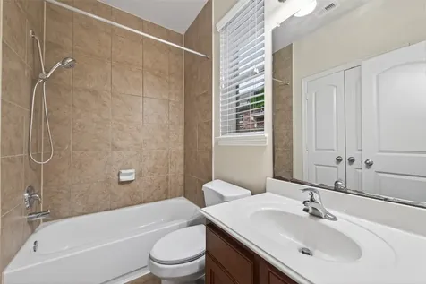 5215 Field Briar Lane Sugar Land TX 77479