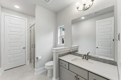 118 N Winter Sunrise Circle The Woodlands TX 77375
