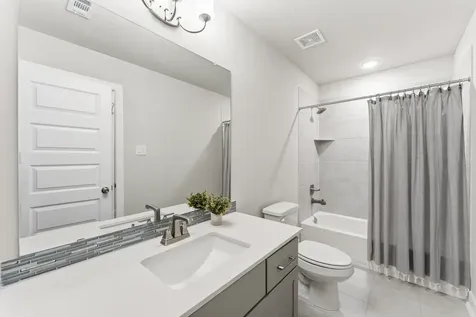 118 N Winter Sunrise Circle The Woodlands TX 77375