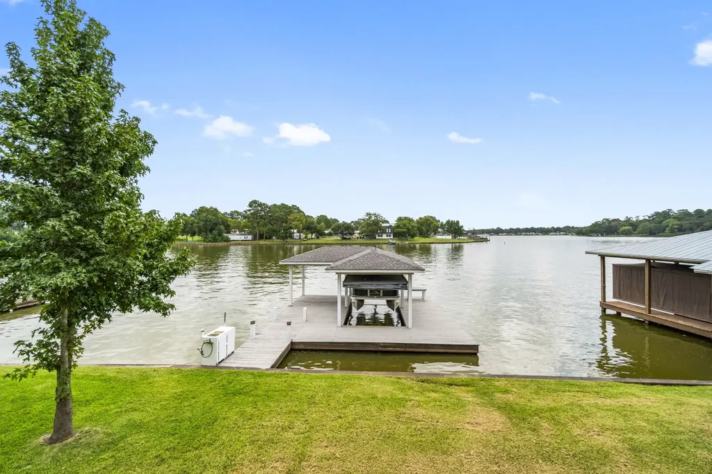 15134 Cozy Cove Lane Willis TX 77318