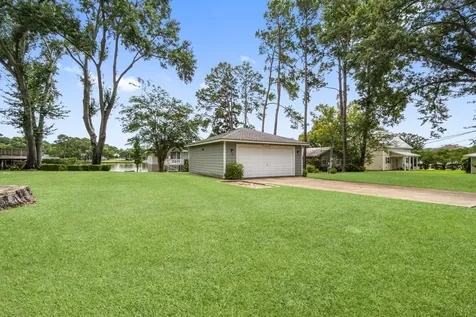 15134 Cozy Cove Lane Willis TX 77318