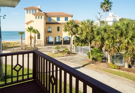 16619 Bayfront Drive Jamaica Beach TX 77554