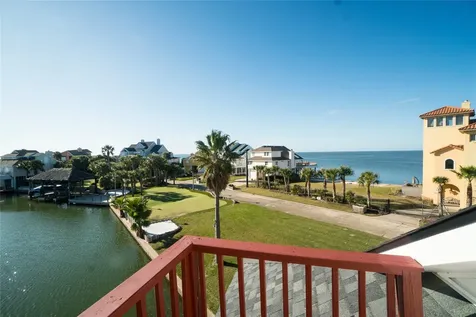 16619 Bayfront Drive Jamaica Beach TX 77554