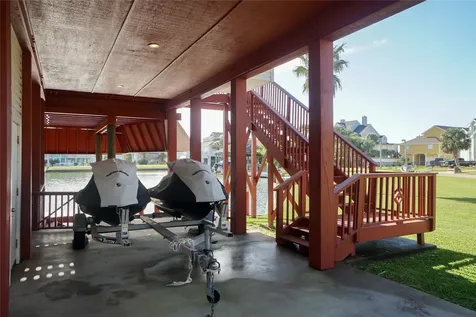 16619 Bayfront Drive Jamaica Beach TX 77554