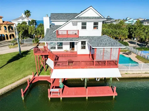 16619 Bayfront Drive Jamaica Beach TX 77554
