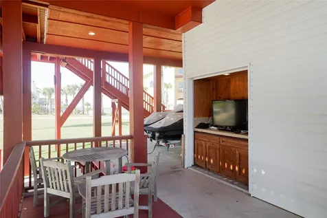 16619 Bayfront Drive Jamaica Beach TX 77554