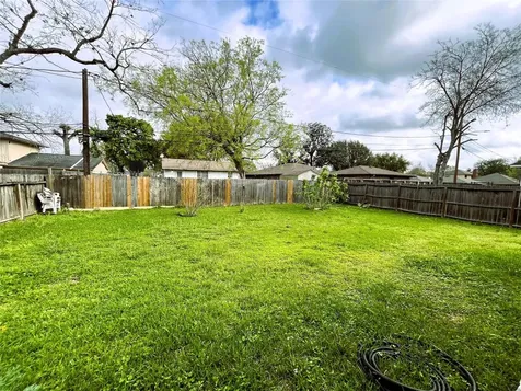 3206 Druid Street Houston TX 77091