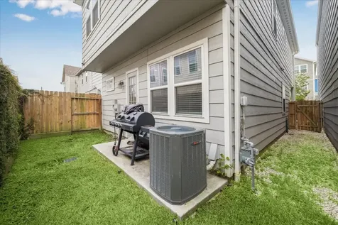 5443 Camaguey Street Houston TX 77023