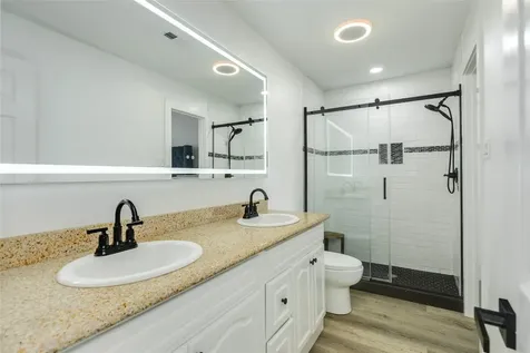 3220 69th Street F5 Galveston TX 77551
