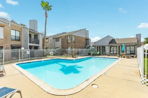 3220 69th Street F5 Galveston TX 77551