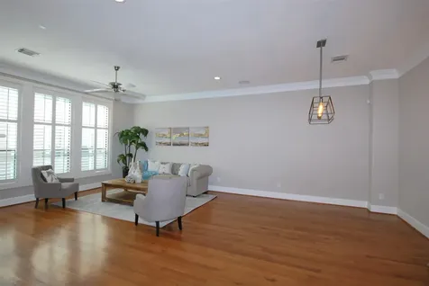 2410 Dorrington Street B Houston TX 77030