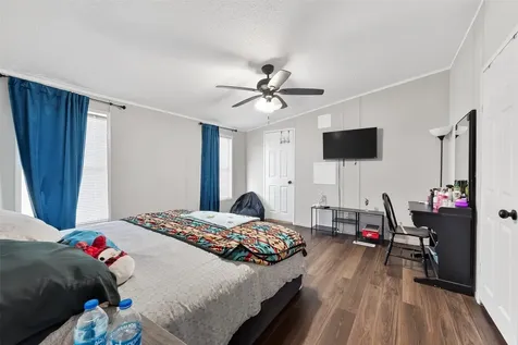 497 Road 5603 Cleveland TX 77327
