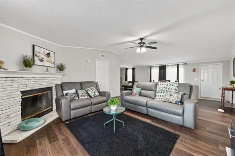 497 Road 5603 Cleveland TX 77327