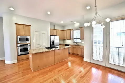 407 Jackson Hill Street Houston TX 77007