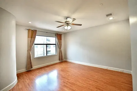 407 Jackson Hill Street Houston TX 77007