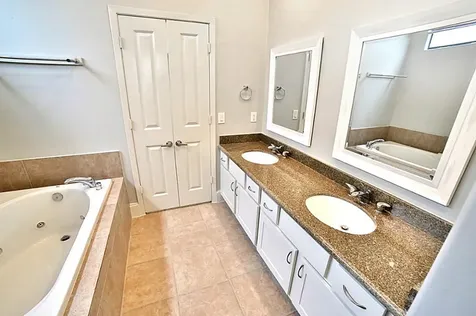 407 Jackson Hill Street Houston TX 77007