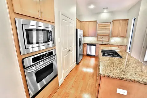 407 Jackson Hill Street Houston TX 77007