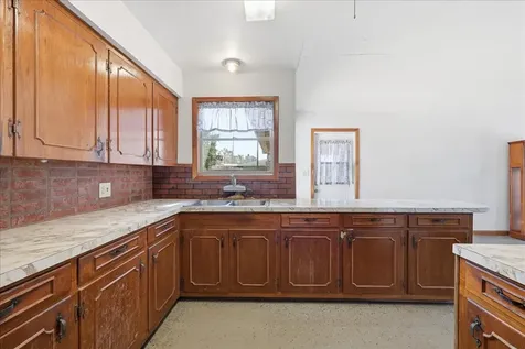 1709 Robin Avenue Orange TX 77632