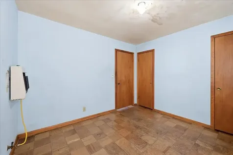 1709 Robin Avenue Orange TX 77632